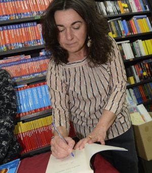 Volpi firmacopie in libreria-min Volpi firmacopie in libreria-min